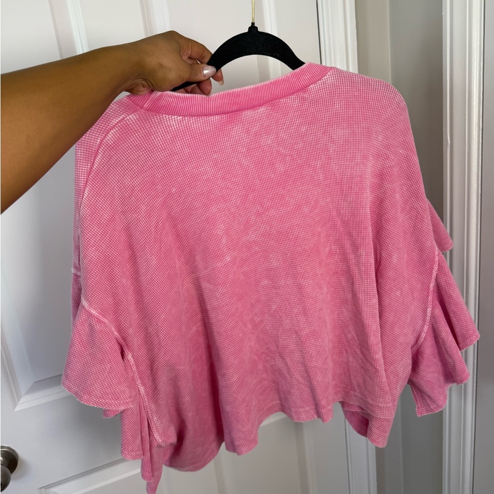 Cropped Ruffle Tee - Picture 6 of 6